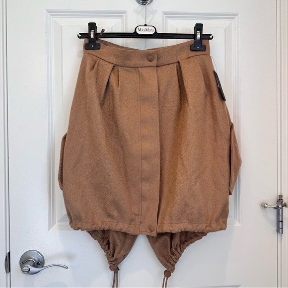 NWT Max Mara ‘Ritmo’ Pure Camel Wool Mini Skirt Size: Medium US6 Winter/Spring - Picture 9 of 16